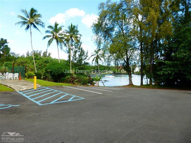 Building Photo - 355 Kalanianaole Ave