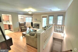 Building Photo - 5704 Chapman Mill Dr