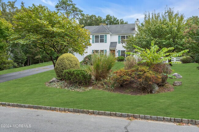 Foto del edificio - 577 Winterberry Blvd