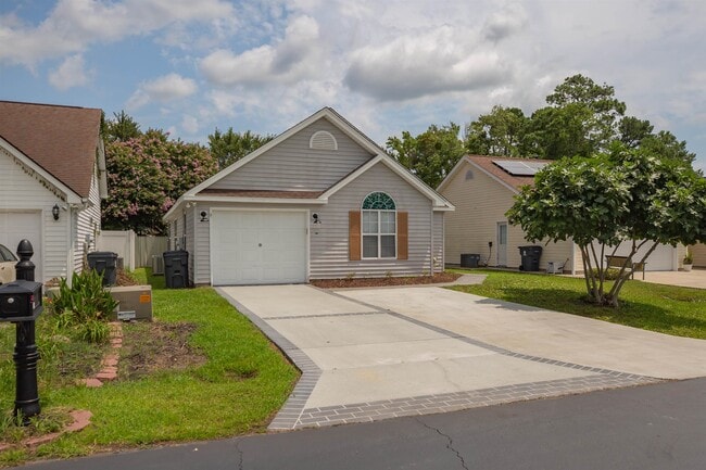Building Photo - 112 Dusty Trail Ln
