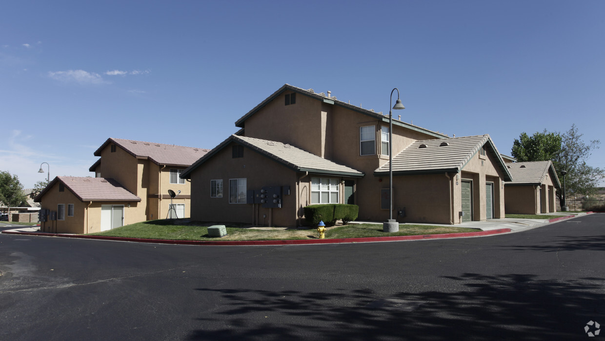 Northside Commons Apartments - Apartments in Victorville, CA ...