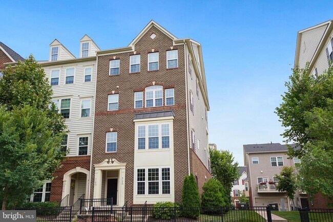 Foto del edificio - 8125 Greenbelt Station Pkwy