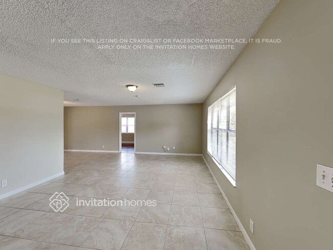 Building Photo - 417 Apache Ln