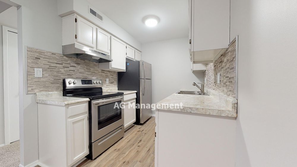 Foto principal - 1824 N Washington Ave