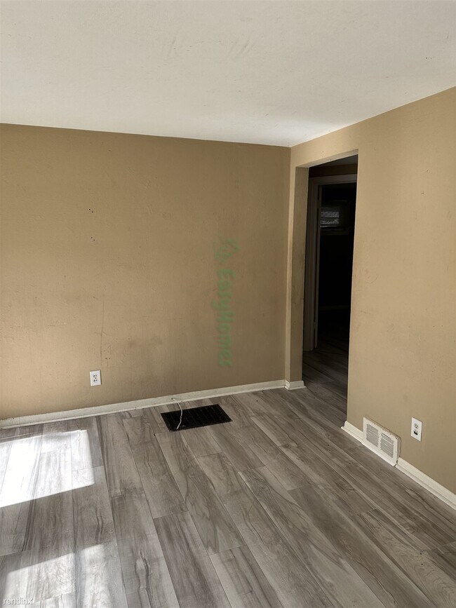 Foto del edificio - 2 br, 1 bath House - 4815 West Closen Road