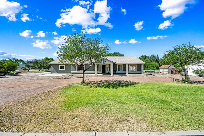 Building Photo - 6634 N 176th Ave