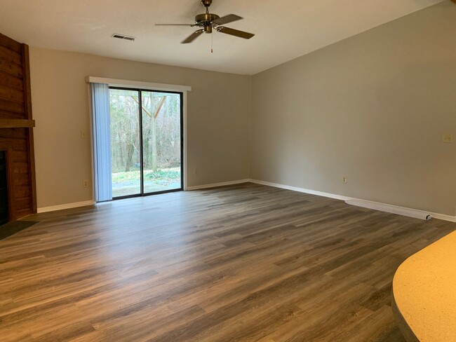 Foto del edificio - Beautiful 3BR in Holden Farms- Virtual Tou...