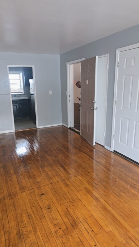 Primary Photo - 12881 Lahser Rd