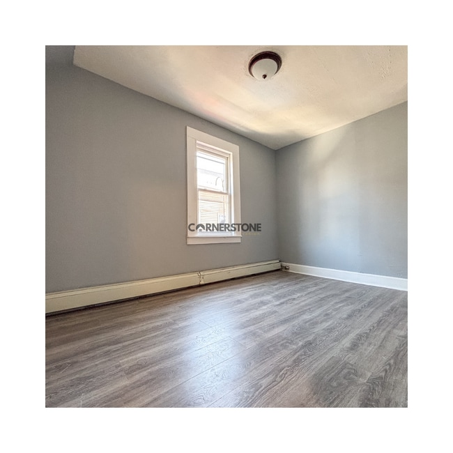 Building Photo - 356 Hamilton Ave