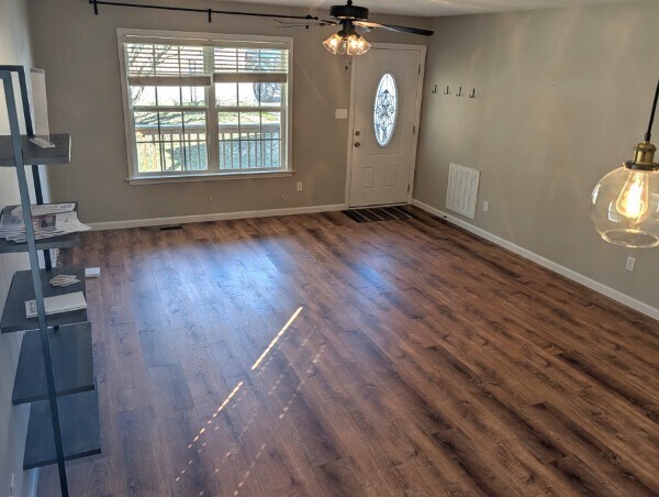 Building Photo - 2510 Bernhurst Dr