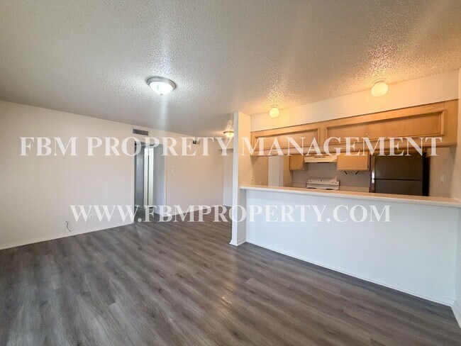 Building Photo - Terrace Apartments, Unit E22 - Cozy 2 Bedroom, 1 Bathroom Apartment Home in Ennis, TX!