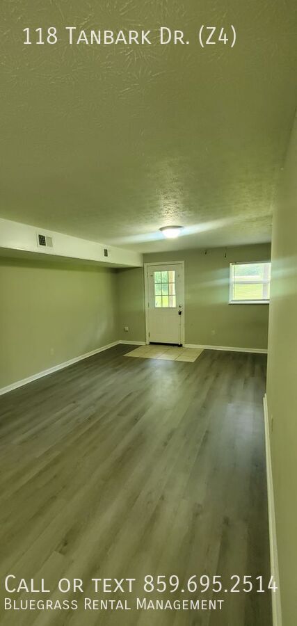 Building Photo - 118 Tanbark Dr
