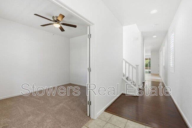 Foto del edificio - 651 N Andalusia Way
