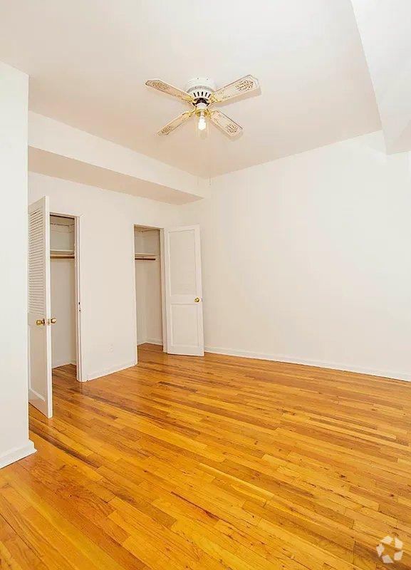 Building Photo - 172 E 92nd St
