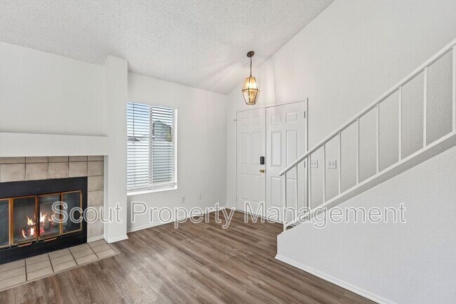 Foto del edificio - 27099 Rainbow Creek Dr