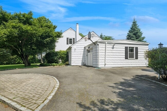 Building Photo - 1250 Harbor Rd