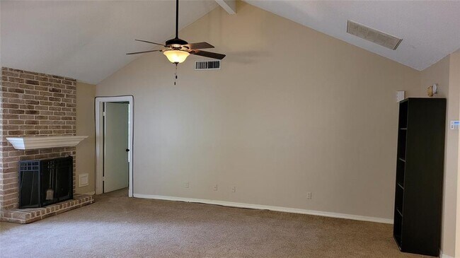 Foto del edificio - 3022 Whetrock Ln