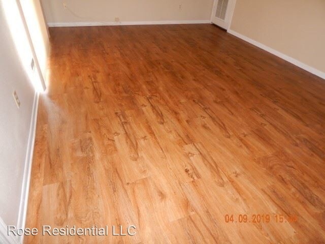 Building Photo - 2 br, 2 bath House - 6326 CAMBRIDGE DR 2