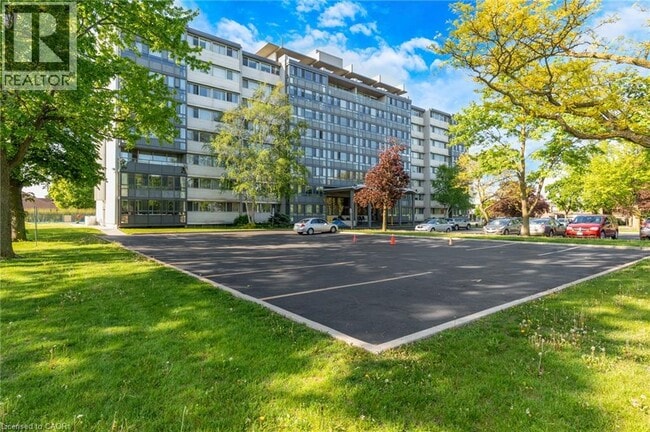 Building Photo - 24 Midland Dr
