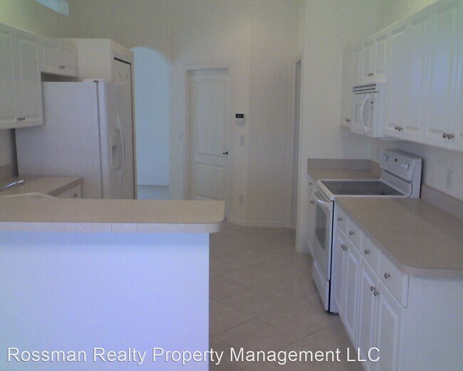 Building Photo - 3 br, 2 bath House - 1512 SE 20th Street