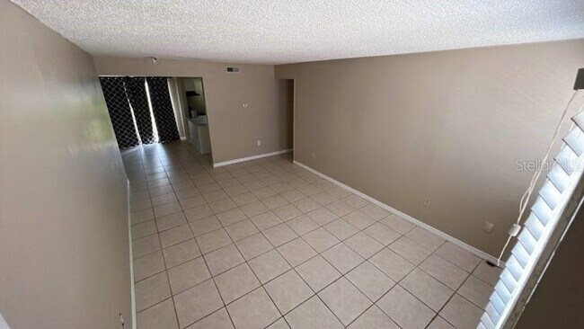 Foto del edificio - 2777 L B McLeod Rd