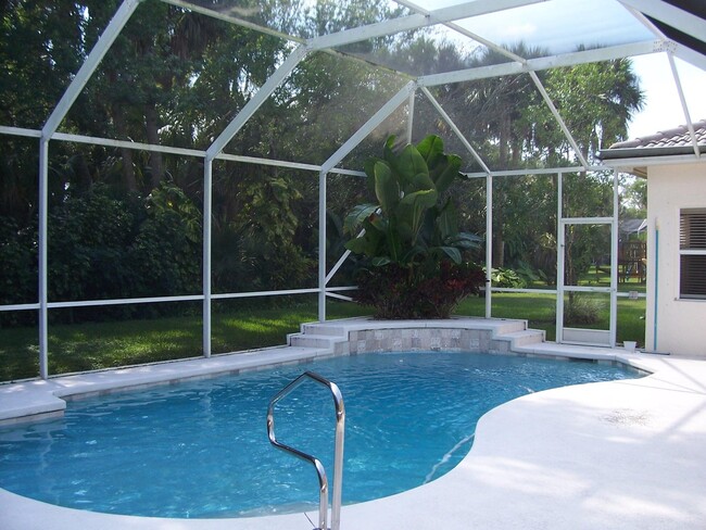 Building Photo - 15385 Whispering Willow Dr