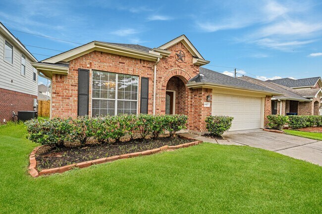 Foto del edificio - 6423 Bonnie Chase Ln