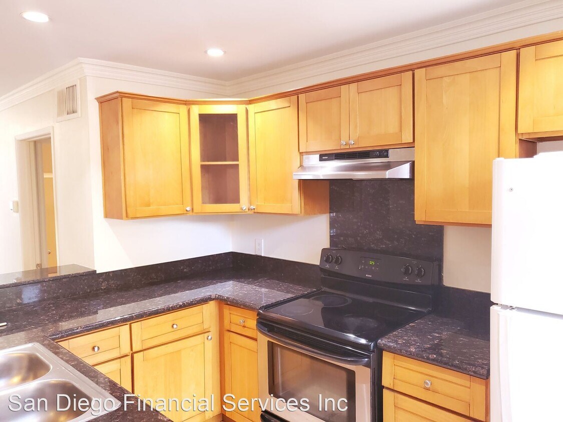 Foto principal - 4881 Collwood Blvd
