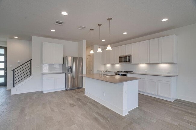 Foto del edificio - 9102 Moonstone Dr