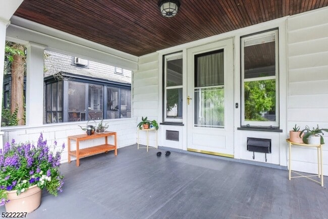 Foto del edificio - 42 Norman Rd