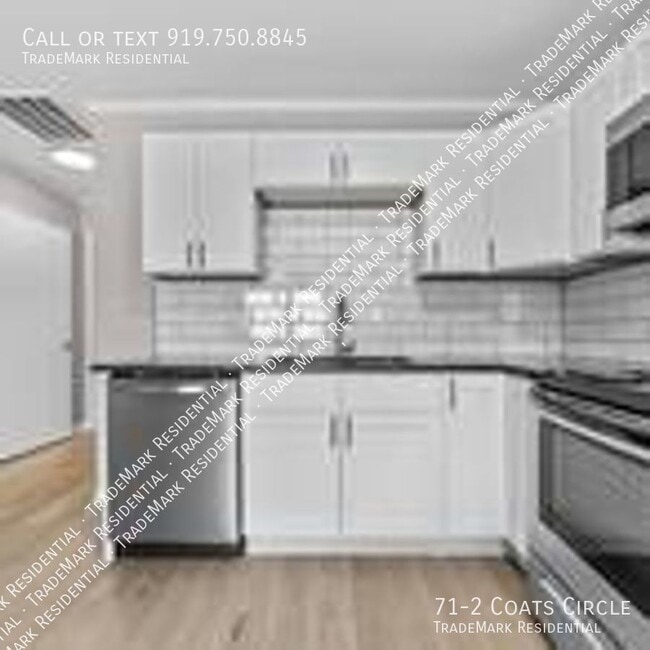 Building Photo - 2 Bedroom 1 Bath