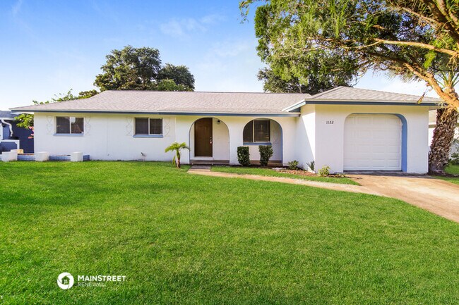 Building Photo - 1122 Manatee Dr