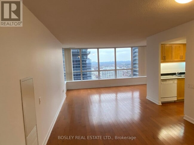 Building Photo - 33-2333 Sheppard Ave E