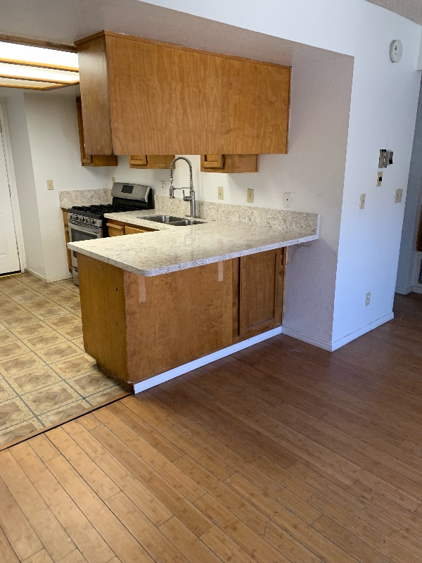 304 W Robertson Rd Unit B, Ridgecrest, CA 93555 Room for Rent in