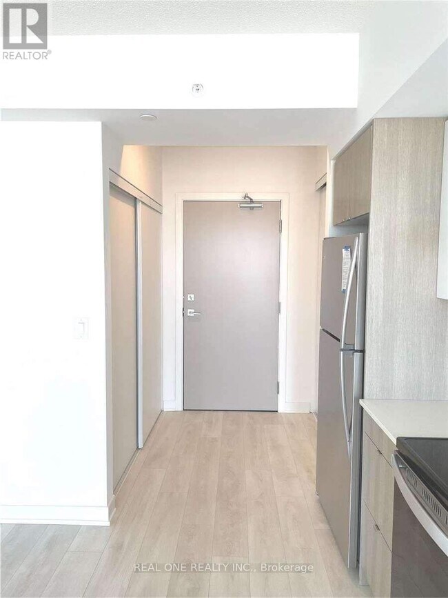 Photo du bâtiment - 1117 Cooke Blvd.