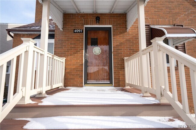 Foto del edificio - 4097 Bailey Ave