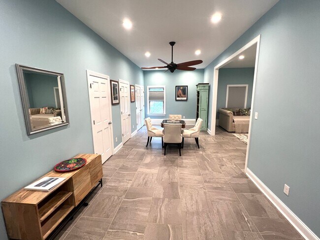 Building Photo - Furnished & All Inclusive Rental with Lake...