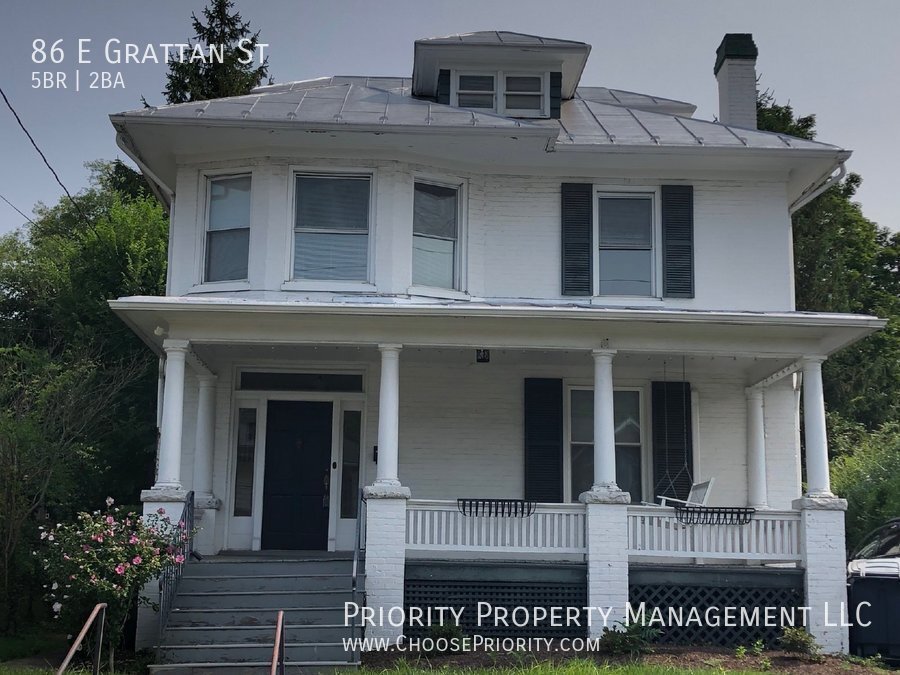 Foto principal - Available August 12th!