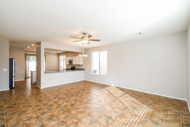 Building Photo - 7014 E Kiva Ave