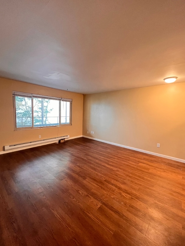 Foto del edificio - 14332 32nd Ave NE