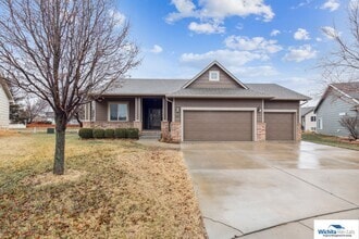 Building Photo - 941 Threewood Ct
