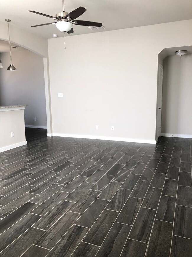 Building Photo - LUXURY 2 STORY DUPLEX LOCATED IN MIDLOTHIA...