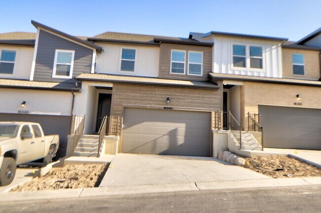 Building Photo - 16347 S Piston Ln