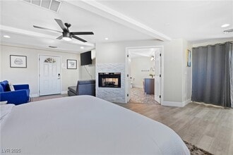 Building Photo - 3784 E Pama Ln