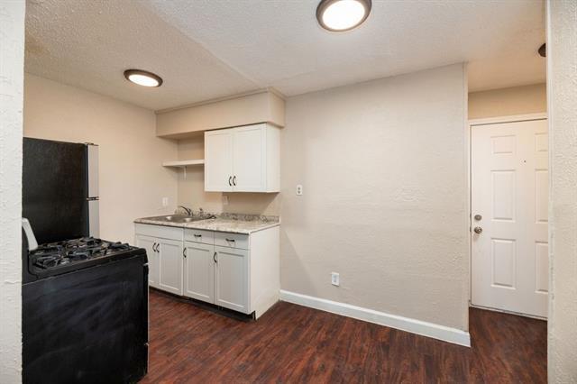 Foto del edificio - 1037 E Tucker St