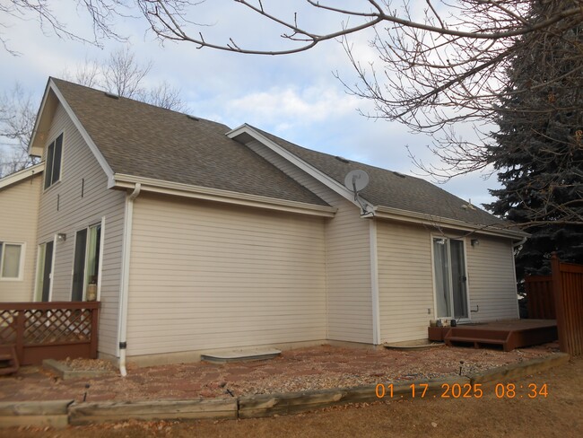 Building Photo - 2020 Niagara Dr