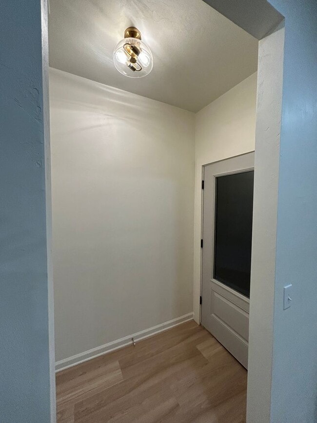 Building Photo - Beautiful Home in Newberry