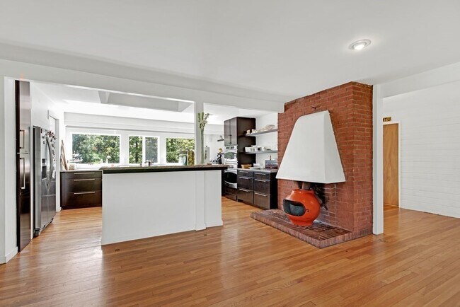 Foto del edificio - 87 Pleasant St