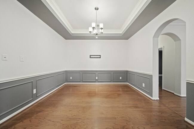 Building Photo - 6402 Parkriver Crossing