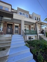Building Photo - 218 Dorset St